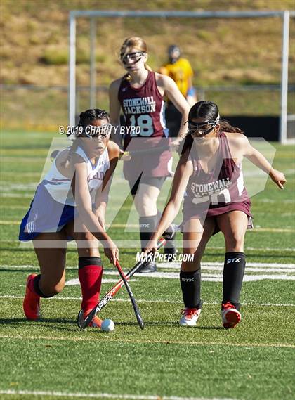 Thumbnail 2 in Gar-Field vs. Stonewall Jackson (Jamboree) photogallery.