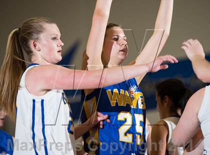 Thumbnail 3 in Sacramento Waldorf @ Ripon Christian (CIF SJS Playoff) photogallery.