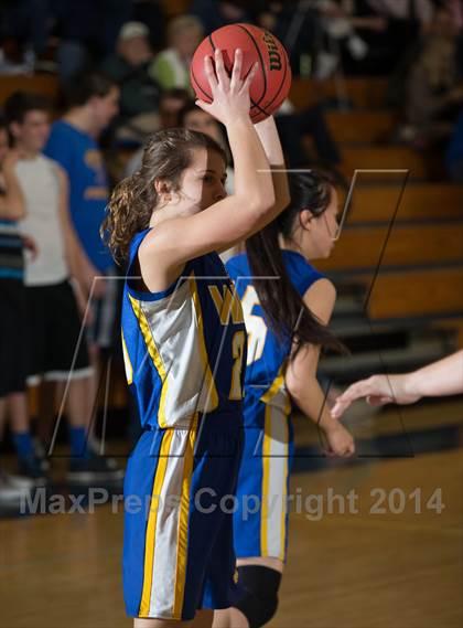 Thumbnail 3 in Sacramento Waldorf @ Ripon Christian (CIF SJS Playoff) photogallery.