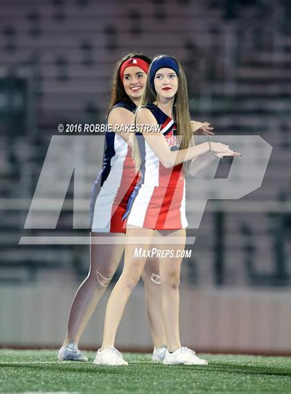 Thumbnail 3 in Aubrey vs. Canton (4A Bi-District Playoff) photogallery.