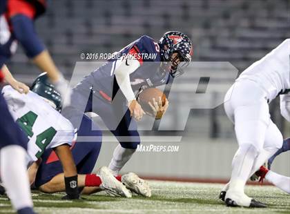 Thumbnail 2 in Aubrey vs. Canton (4A Bi-District Playoff) photogallery.