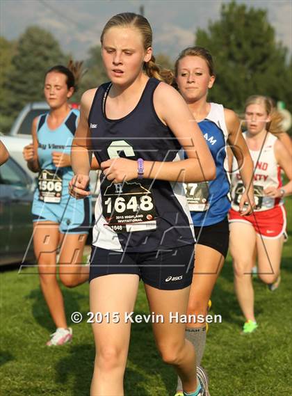 Thumbnail 2 in Highland Cross Country Invitational photogallery.
