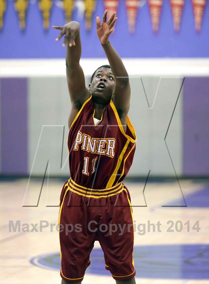 Thumbnail 1 in Piner @ Petaluma photogallery.