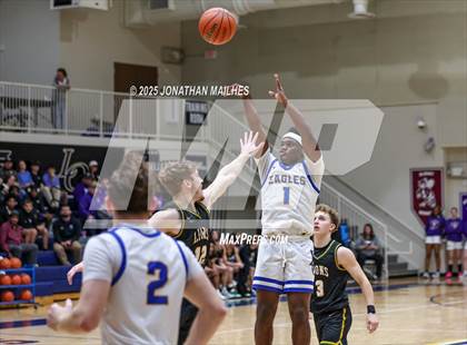 Thumbnail 3 in Live Oak vs French Settlement (Livingston Parish Tournament) photogallery.