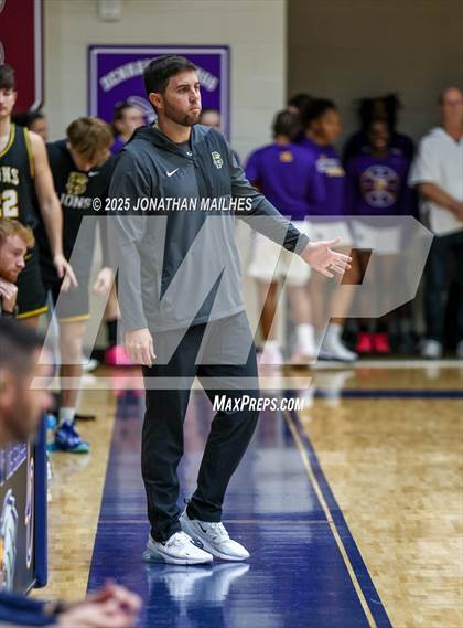Thumbnail 1 in Live Oak vs French Settlement (Livingston Parish Tournament) photogallery.
