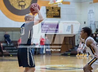 Thumbnail 1 in Greensburg Salem vs. Franklin Regional photogallery.
