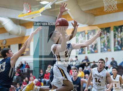 Thumbnail 2 in Greensburg Salem vs. Franklin Regional photogallery.