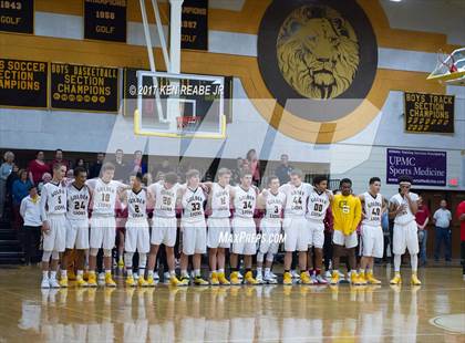 Thumbnail 1 in Greensburg Salem vs. Franklin Regional photogallery.