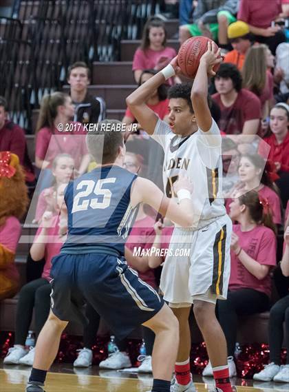 Thumbnail 2 in Greensburg Salem vs. Franklin Regional photogallery.