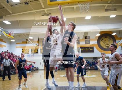 Thumbnail 1 in Greensburg Salem vs. Franklin Regional photogallery.