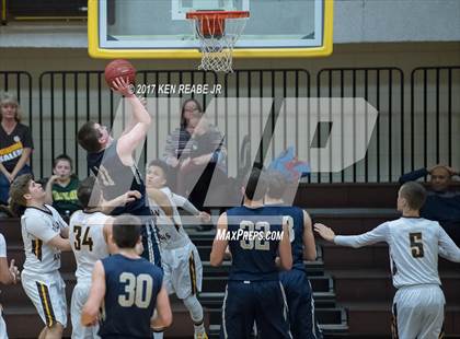 Thumbnail 3 in Greensburg Salem vs. Franklin Regional photogallery.