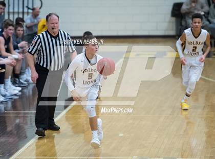 Thumbnail 1 in Greensburg Salem vs. Franklin Regional photogallery.