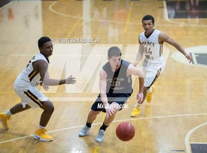 Thumbnail 1 in Greensburg Salem vs. Franklin Regional photogallery.