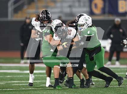 Thumbnail 1 in Lincoln vs. Pittsburg (CIF State D1AA Final) photogallery.