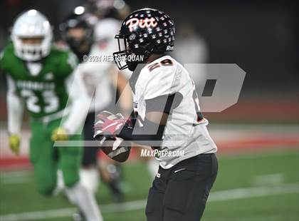 Thumbnail 2 in Lincoln vs. Pittsburg (CIF State D1AA Final) photogallery.