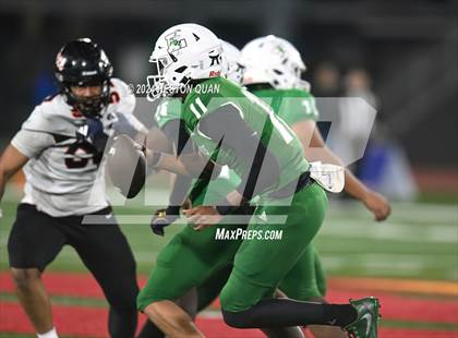 Thumbnail 1 in Lincoln vs. Pittsburg (CIF State D1AA Final) photogallery.