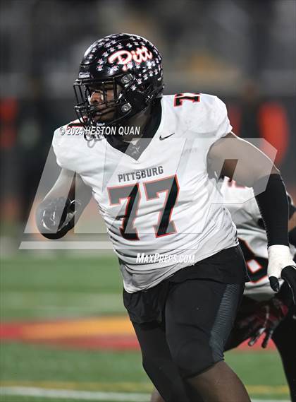 Thumbnail 3 in Lincoln vs. Pittsburg (CIF State D1AA Final) photogallery.