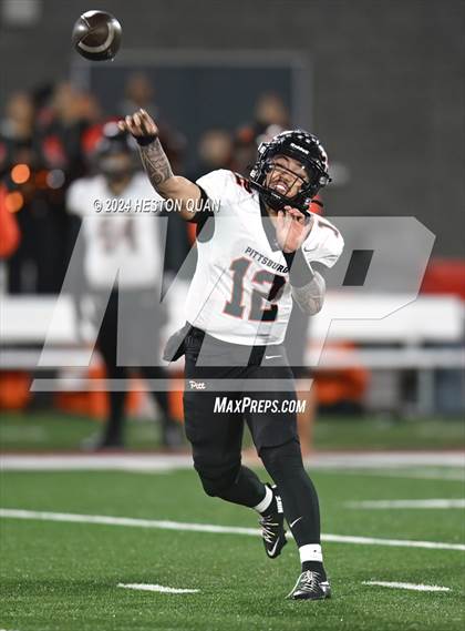 Thumbnail 3 in Lincoln vs. Pittsburg (CIF State D1AA Final) photogallery.