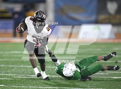 Thumbnail 2 in Lincoln vs. Pittsburg (CIF State D1AA Final) photogallery.