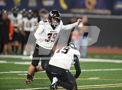 Thumbnail 3 in Lincoln vs. Pittsburg (CIF State D1AA Final) photogallery.