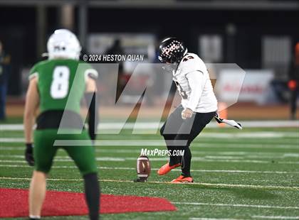 Thumbnail 1 in Lincoln vs. Pittsburg (CIF State D1AA Final) photogallery.