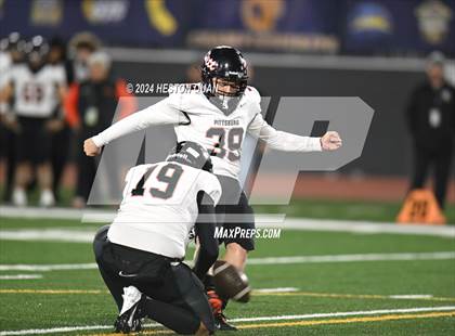 Thumbnail 2 in Lincoln vs. Pittsburg (CIF State D1AA Final) photogallery.