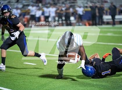 Thumbnail 2 in Buena @ Agoura photogallery.