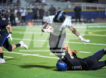 Thumbnail 3 in Buena @ Agoura photogallery.