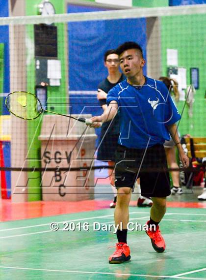 Thumbnail 1 in Almont League Badminton Finals photogallery.
