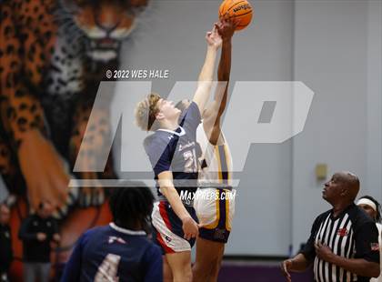 Thumbnail 1 in Lewisburg vs DeSoto Central (MHSAA 6A 2nd Round Playoff) photogallery.