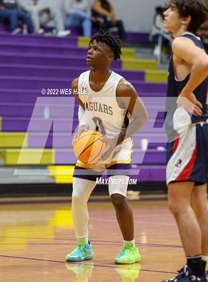 Thumbnail 1 in Lewisburg vs DeSoto Central (MHSAA 6A 2nd Round Playoff) photogallery.