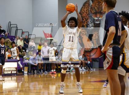 Thumbnail 1 in Lewisburg vs DeSoto Central (MHSAA 6A 2nd Round Playoff) photogallery.
