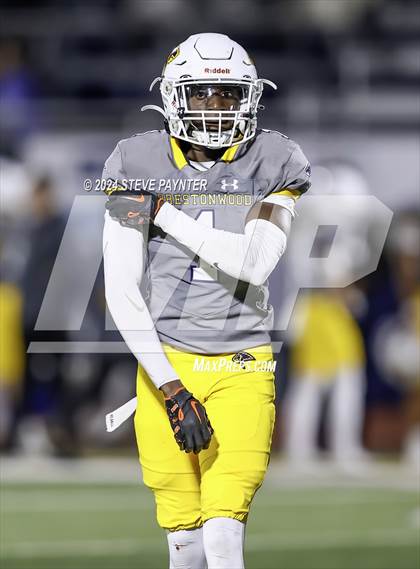 Thumbnail 2 in Cathedral El Paso vs Prestonwood Christian (TAPPS 6A D1 Playoff) photogallery.