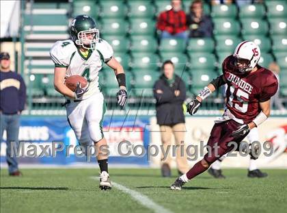 Thumbnail 2 in Avon vs. Dundee (Section 5 Class D/DD State Qualifier) photogallery.