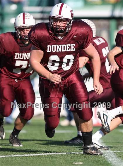 Thumbnail 2 in Avon vs. Dundee (Section 5 Class D/DD State Qualifier) photogallery.