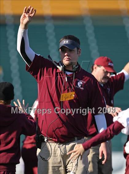 Thumbnail 1 in Avon vs. Dundee (Section 5 Class D/DD State Qualifier) photogallery.