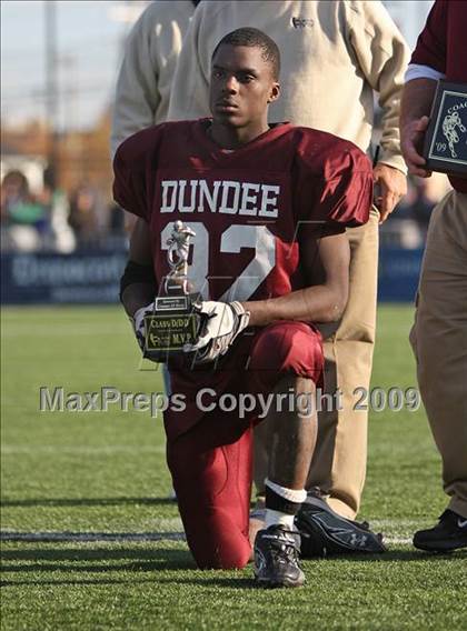 Thumbnail 2 in Avon vs. Dundee (Section 5 Class D/DD State Qualifier) photogallery.