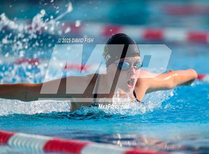 Thumbnail 3 in Maverick Relays Quint Meet photogallery.