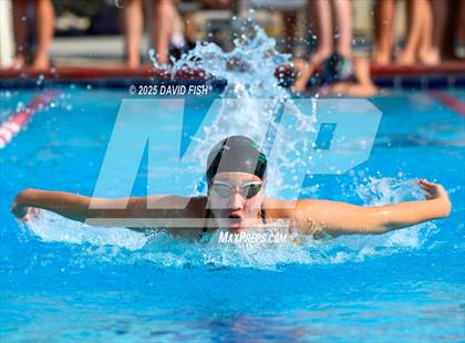 Thumbnail 2 in Maverick Relays Quint Meet photogallery.
