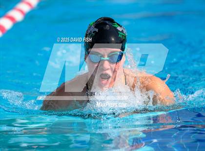 Thumbnail 1 in Maverick Relays Quint Meet photogallery.