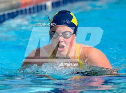 Thumbnail 3 in Maverick Relays Quint Meet photogallery.