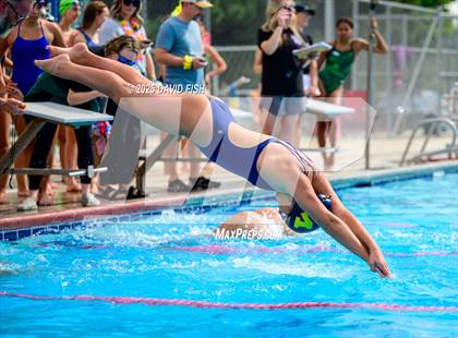 Thumbnail 3 in Maverick Relays Quint Meet photogallery.