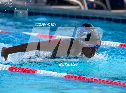 Thumbnail 2 in Maverick Relays Quint Meet photogallery.
