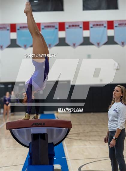 Thumbnail 3 in Gainesville Invitational (Vault) photogallery.