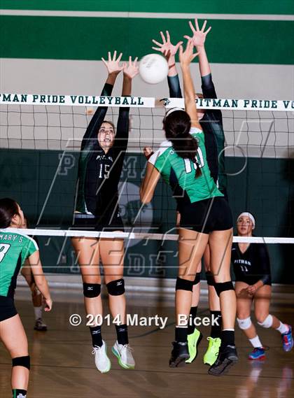 Thumbnail 2 in Pitman vs. St. Mary's (CIF SJS Playoff) photogallery.
