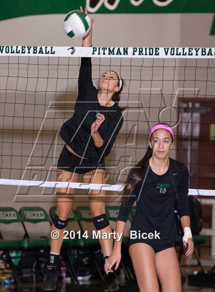 Thumbnail 1 in Pitman vs. St. Mary's (CIF SJS Playoff) photogallery.