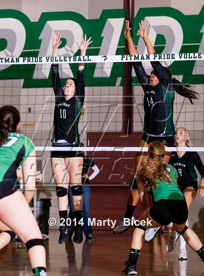 Thumbnail 1 in Pitman vs. St. Mary's (CIF SJS Playoff) photogallery.