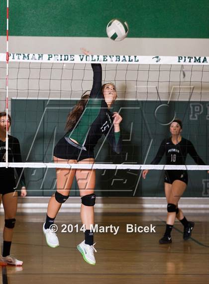 Thumbnail 3 in Pitman vs. St. Mary's (CIF SJS Playoff) photogallery.