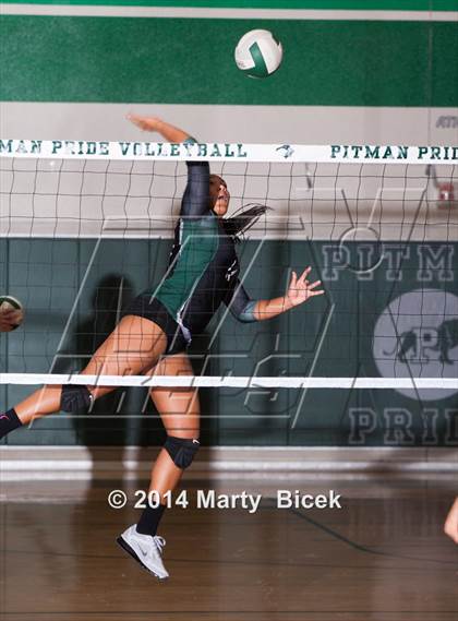 Thumbnail 2 in Pitman vs. St. Mary's (CIF SJS Playoff) photogallery.