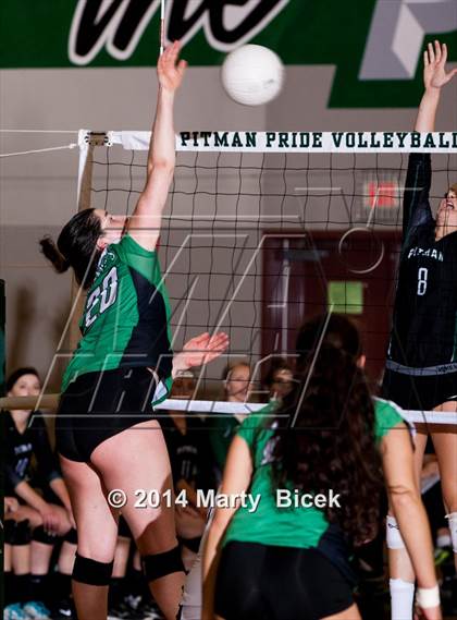 Thumbnail 2 in Pitman vs. St. Mary's (CIF SJS Playoff) photogallery.